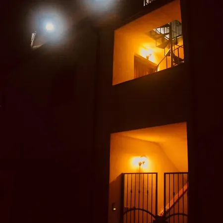 Casa *